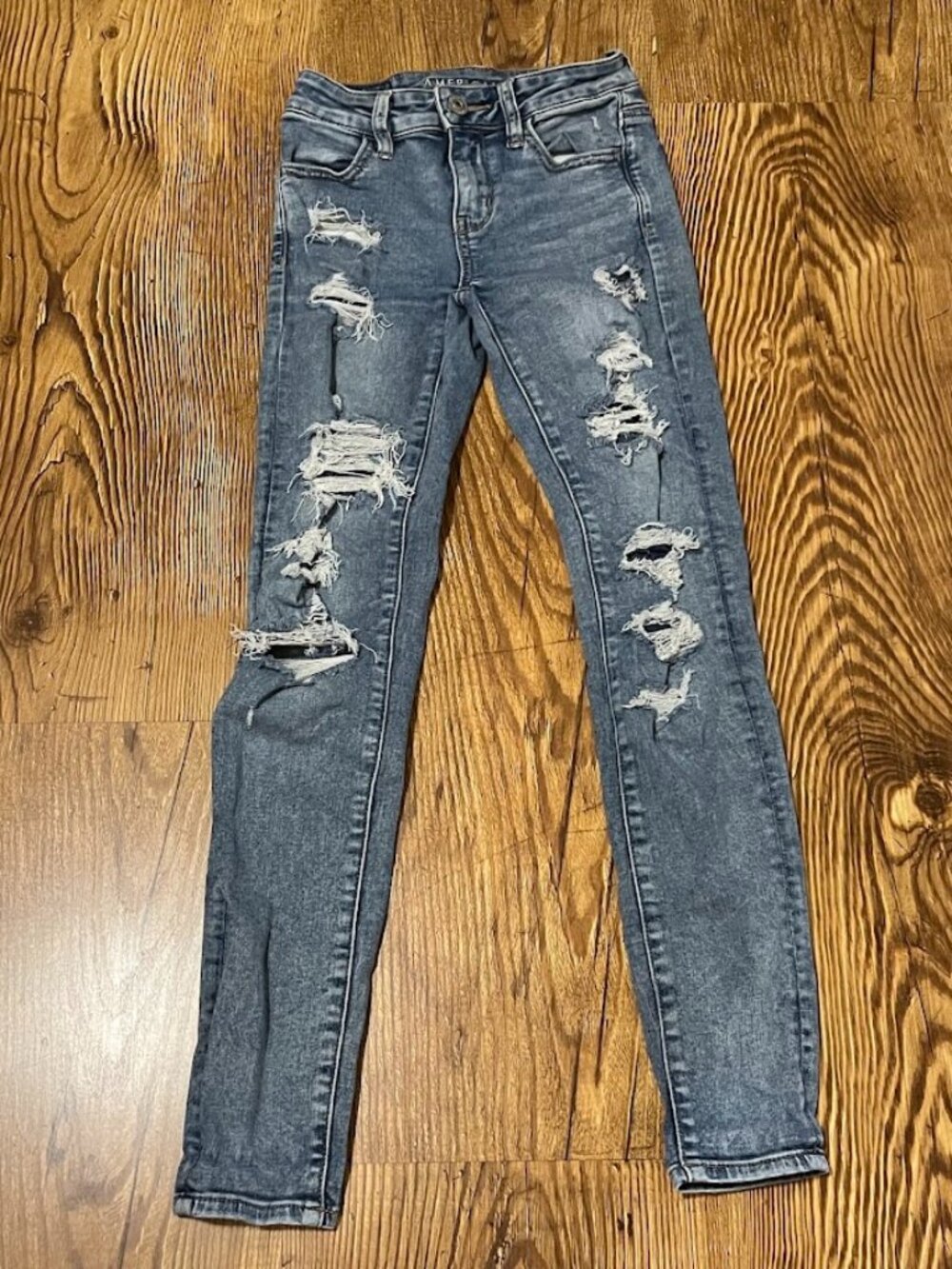 American Eagle Distressed Jeggings, Blue Light Wash, Size 000